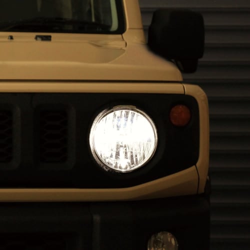 CARMATE GIGA Car LED Headlight C3600 5000K Easily Replaced with the Same Size As a Halogen Bulb! Vehicle Inspection Compatible / Easy To See White Lig