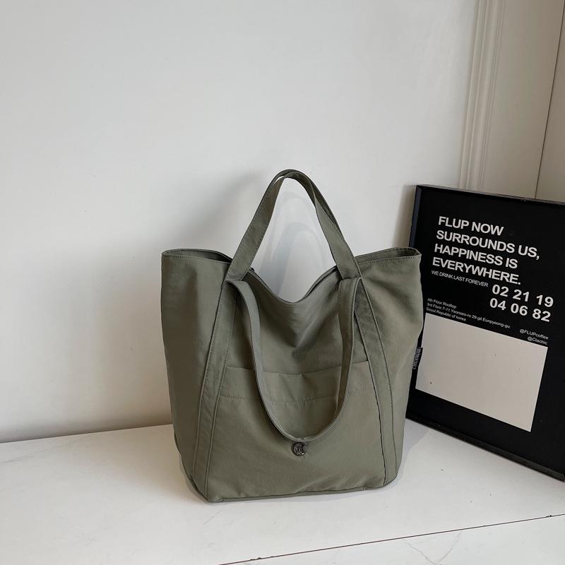 

Women s Large-Capacity Nylon Shoulder Bag - Autumn/Winter Solid Color Handbag зелёный