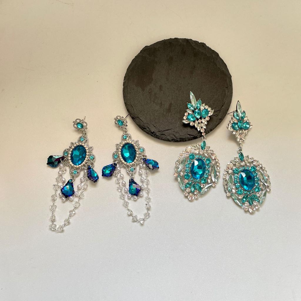 Heavy Industry Palace Earrings for Women Baroque Style Retro Temperament Earrings with Tassels