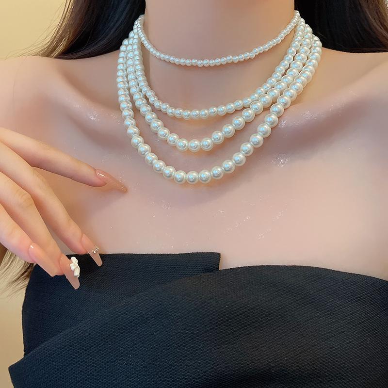 Retro French Pearl Necklace Women's Versatile Niche Temperament Beaded Collarbone Chain New Trendy Personality
