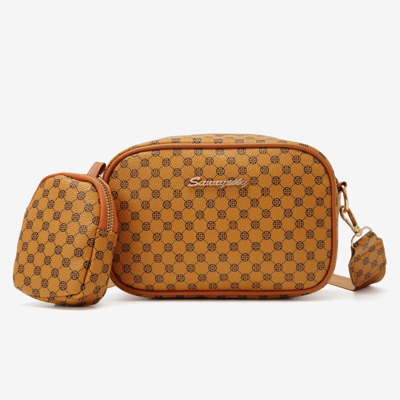 

New embroidered women s shoulder bag fashion casual printed mother bag wide shoulder strap messenger bag one piece коричневый