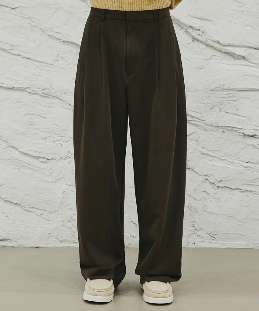 SIGNATURE Double-Tuck Wide Slacks [Deep Brown]