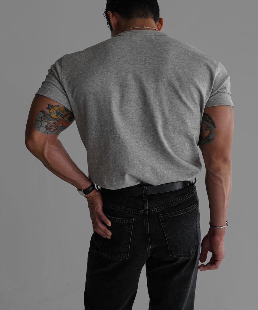 Baulopeulodeogteu Panel Henley Neck T-Shirt [Gray]