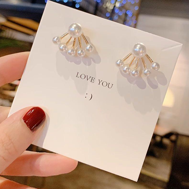 

Серьги-пусеты из серебра S925 в форме веера с корейским жемчугом