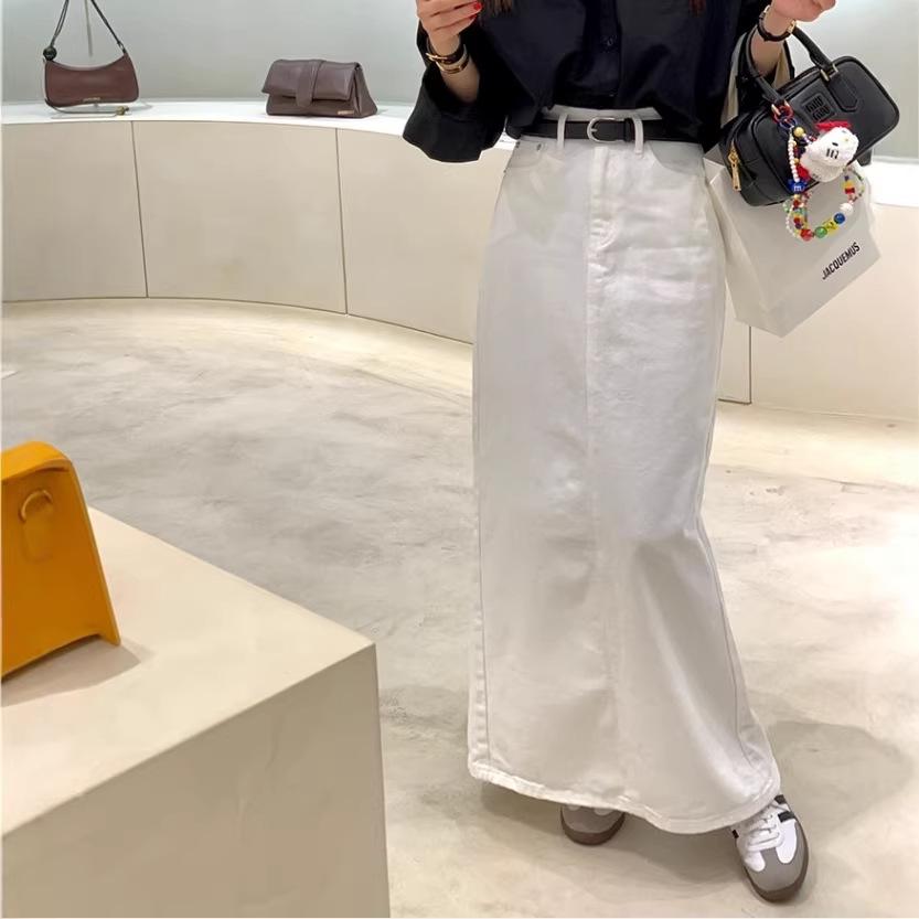 2026 Korean Chic High-Waisted Back Slit Denim Midi Skirt