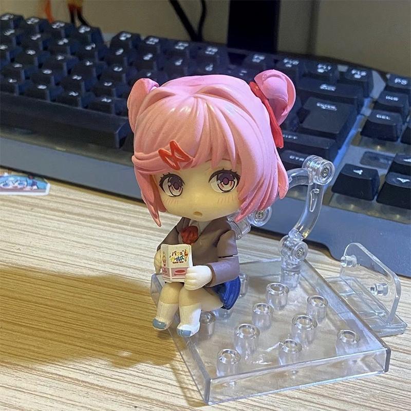Doki Doki Literaturclub! Animationsspiel Peripherie Spielzeug Monika Natsuki Anime Action Bewegliches Modell Figuren Sammlung NTR