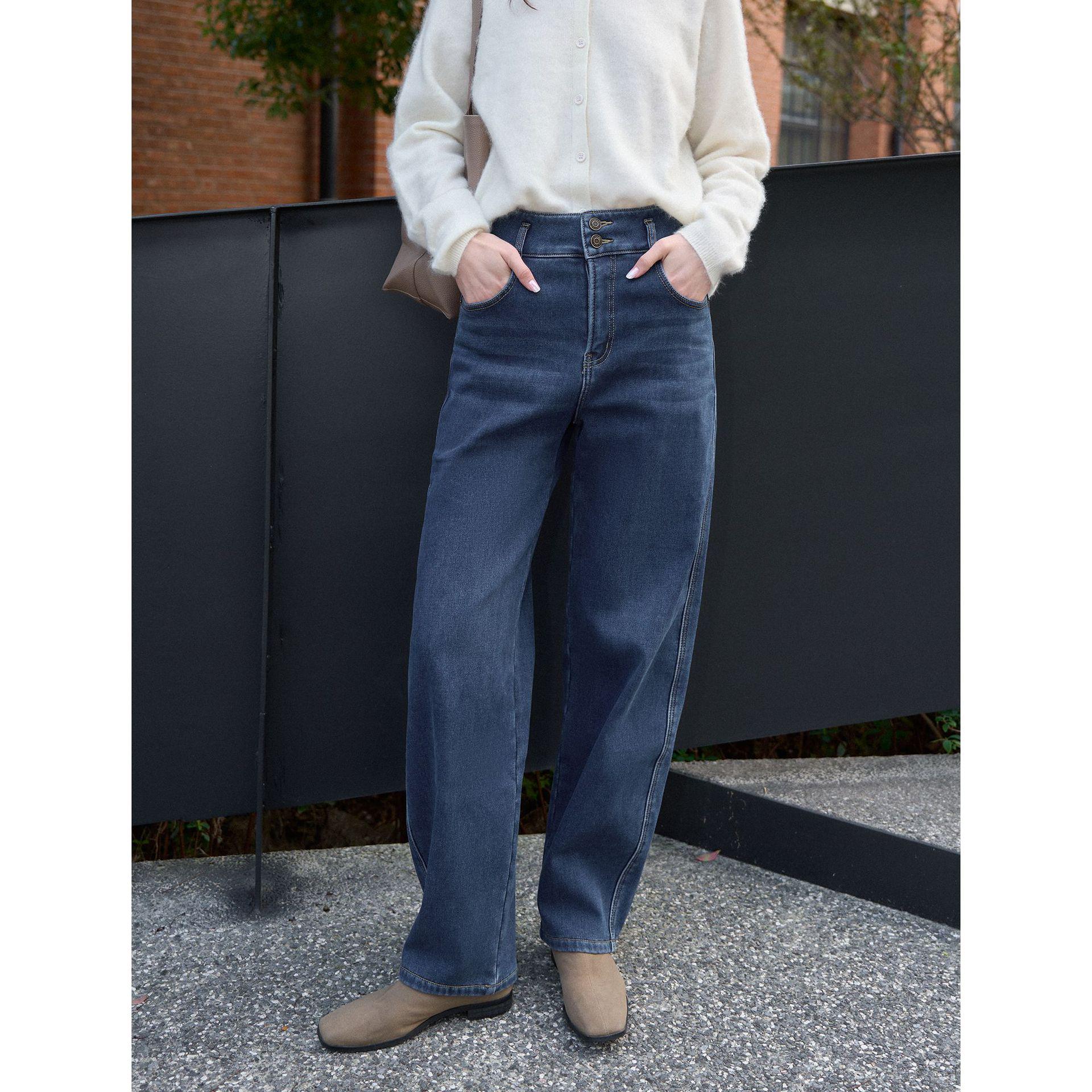 Rongtai Retro High-Waisted Velvet-Enhanced Denim Jeans - Autumn/Winter 2025 Collection L