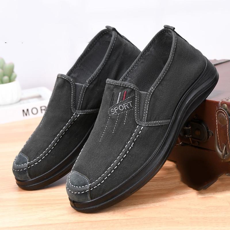 

Весенне-осенние мужские парусиновые туфли, выстиранные водой, обувь для пап среднего и пожилого возраста, надеваются на одну ногу, ходят бодро 45