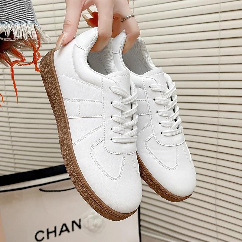 Damen Casual Sneaker Outdoor Bequeme Flache Schuhe Frühling Neu Weiche Sohle Walking Shos Damenmode Low-Top Sportschuhe