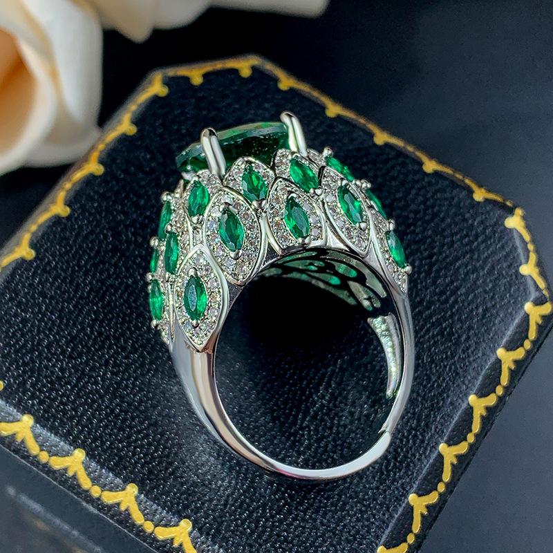 New Jewelry Ring Female Simulation Red Corundum Grandmother Green Blue Pointed Crystal Full Luxurious Setting High-end Women's