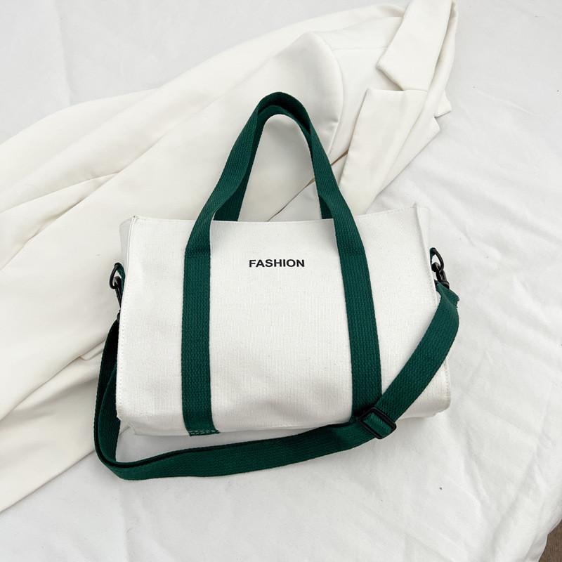 Trendy Large Capacity Shoulder Bag With Beautiful Design And Soft Fabric For Daily Fashion
