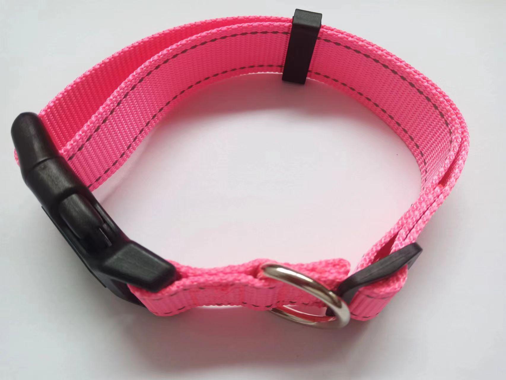 

«Регулируемый светоотражающий нейлоновый ошейник и поводок для маленьких/средних собак» Medium (2.5) розы красного