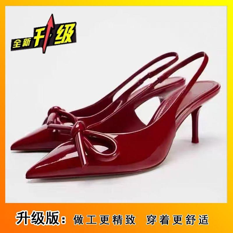 Wearing French red patent leather bow pointed head sandals high heels single shoes beautiful explosion