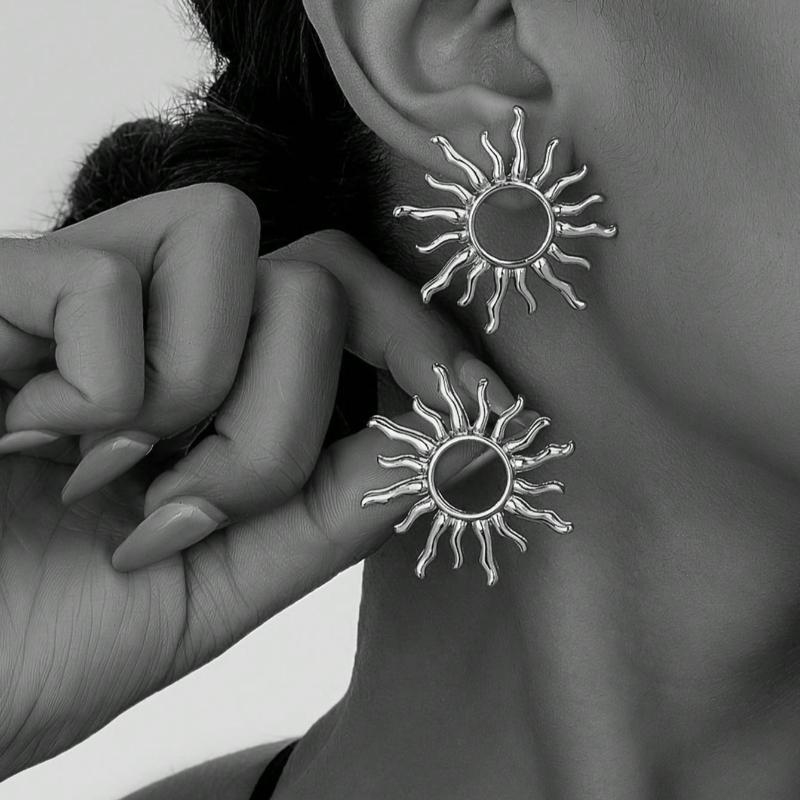 1 Pair Fashion Elegant Personalized Sunflower Stud Earrings
