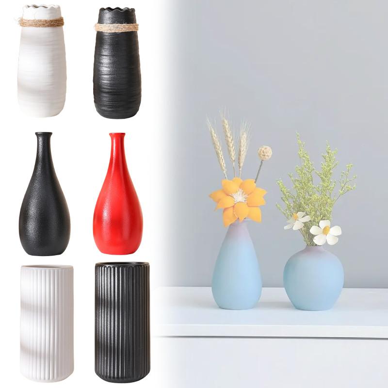 High Quality Ceramic Vase With Glossy Surface For Dining Table And Gift Purposes