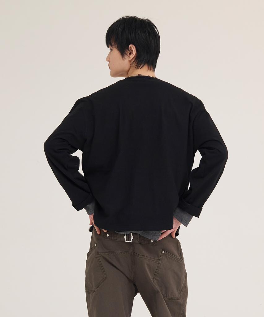 Akesi Contra Layered Henley Neck Long Sleeve_Black And Charcoal