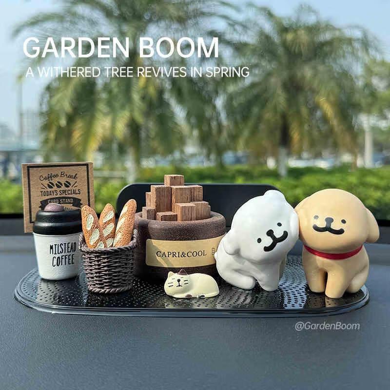 Miling Car Dashboard Ornament & Aroma Diffuser Set