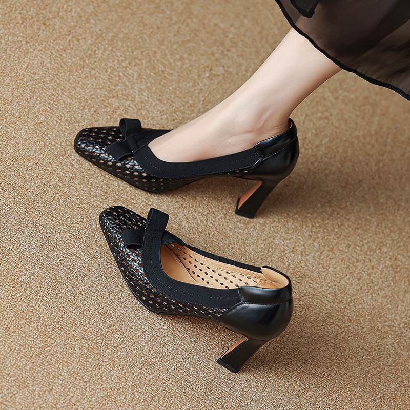 

Krazing Pot Плетение из коровьей кожи Квадратный носок Размер 41 Высокий каблук Осень Полая декорация Туфли с бантом-бабочкой 41 чёрный