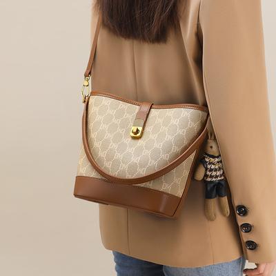 New Spring and Summer Bucket Bag Crossbody Bag High End Hand-held One Shoulder Commuting Bag