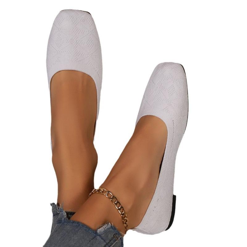 New round head flat bottom lazy single shoes women's flying weaving breathable flat heel shallow mouth