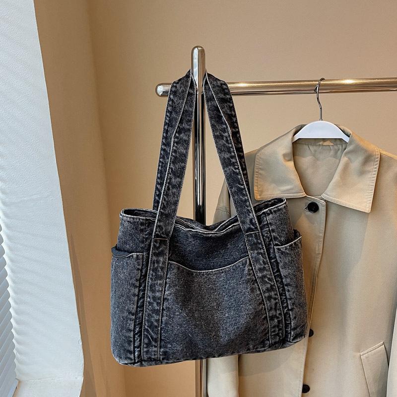 Denim messenger bag girl lazy wind backpack 2025 new student class commuter backpack simple shoulder bag