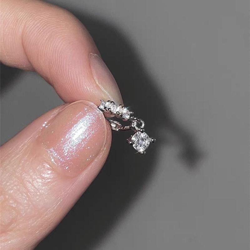

Rudie in the Wild Mini Zircon Small Ear Ring Super Flash Water Drop Pendant Ear Clip Ear Bone Stud round Diamond Earrings Ear Studs Female One round ball ear ring