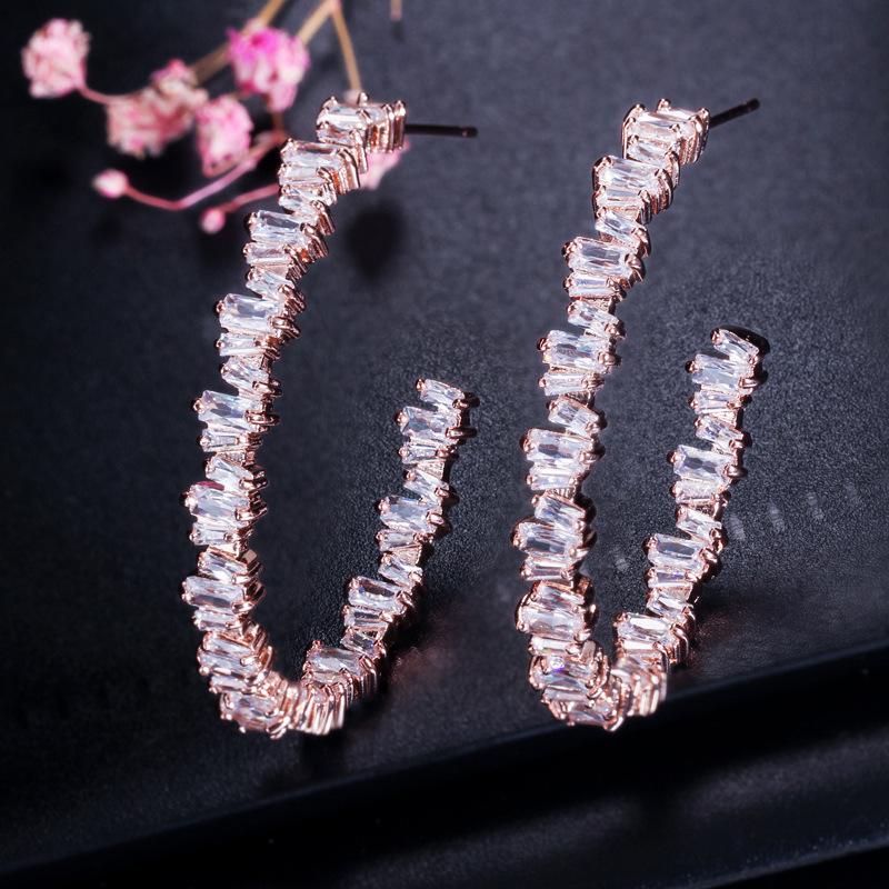 

E0241 High-Grade Zircon Irregular Earrings Creative Ear Jewelry Needles розового золота