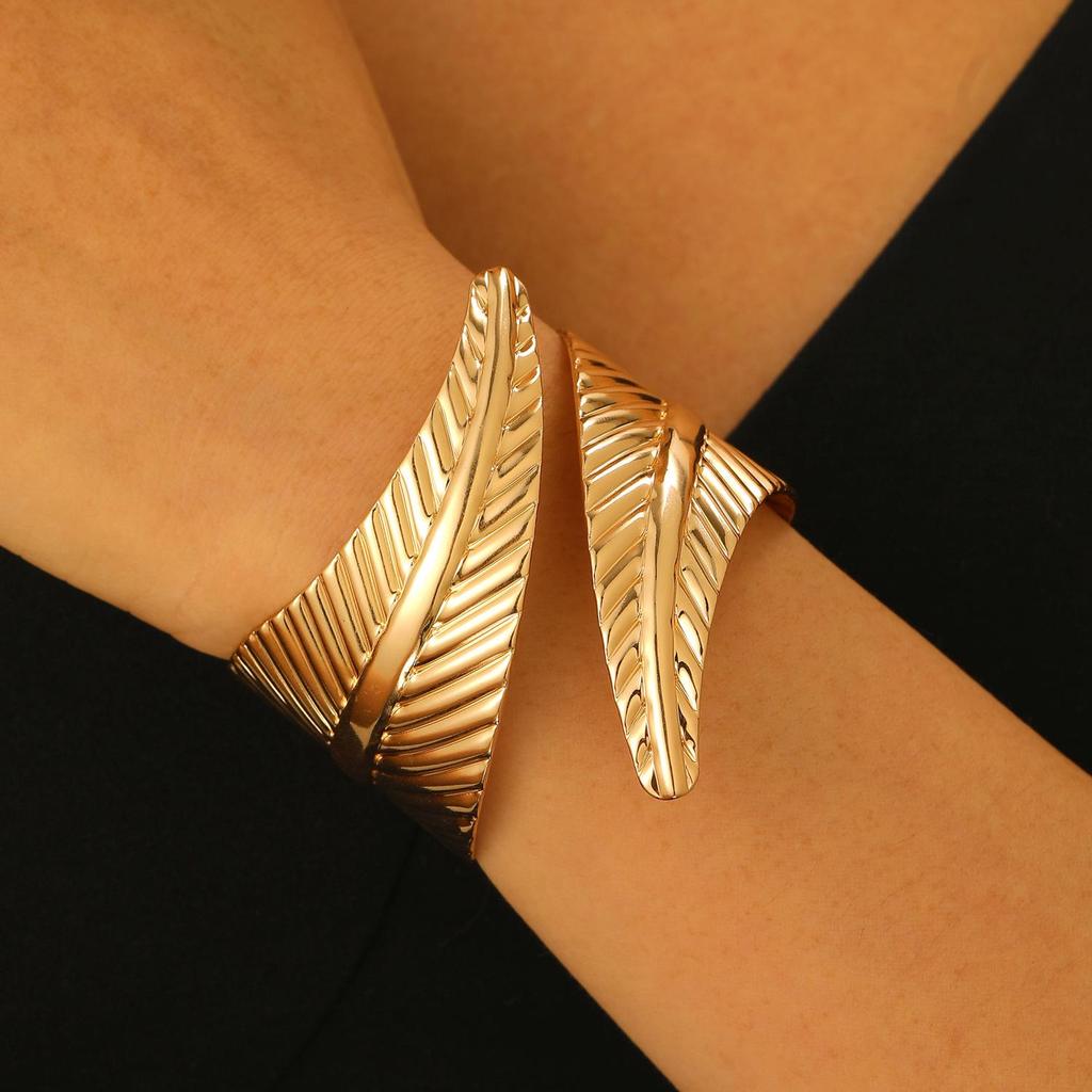 Bold Leopard Print Geometric Bangle & Ring Set - Adjustable Hand Jewelry for Women