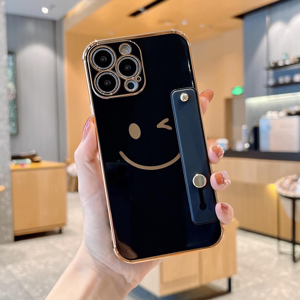 Electroplated side smiley face with bracket, suitable for Apple 16/17promax mobile phone case iPhone14/15 anti-drop cover