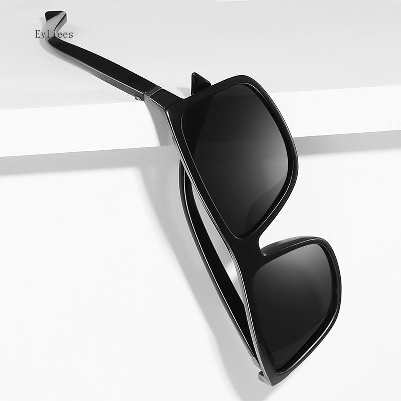 Vintage Square Sunglasses for Men 100% UV Protection Rectangular Sun Glasses for Driving And Travel