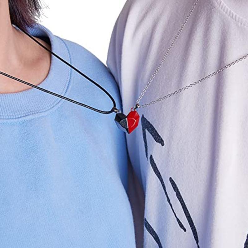 2Pieces Love Heart Necklace Personalized Couple Necklace Pendant Love Heart Puzzle Matching Jewelry for Wife Husband