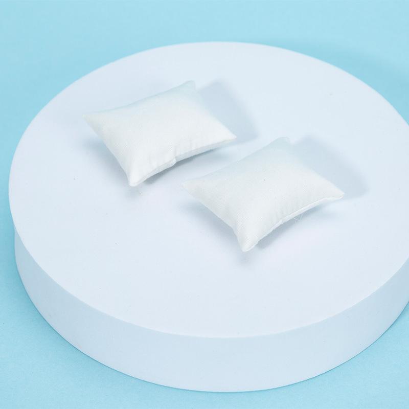 2Pcs 1:12 Dollhouse Mini Furniture Cloth Sofa Pillow Doll House Home Furnishings