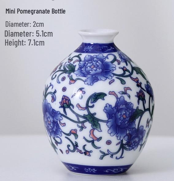 Antique Blue and White Chinese Porcelain Vase - European & American Handicraft for Flower Arrangements
