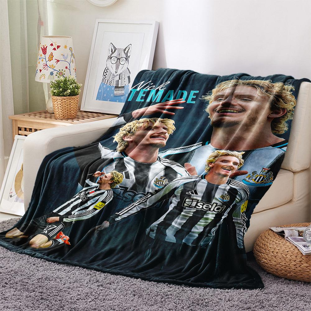 Newcastle United Print FlAannel Blanket, High quality Comfortable for All Seasons, Home Decor, Warmth and Comfort
