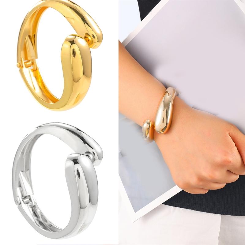 Exquisite Teardrop Open Cuff Bracelet Exaggerated Water Doplet Shaped Bangle Fashionable Wristwear for Casual and Formal