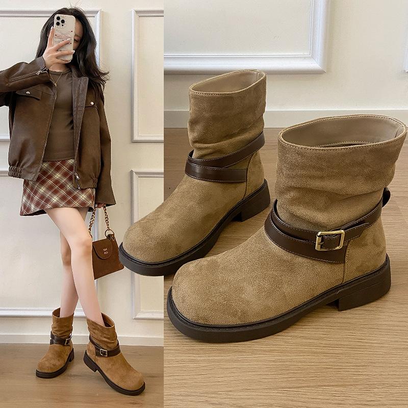 Korean version belt buckle short boots women's 2025 autumn new versatile flat bottom thin pile boots British style thin velvet boots women