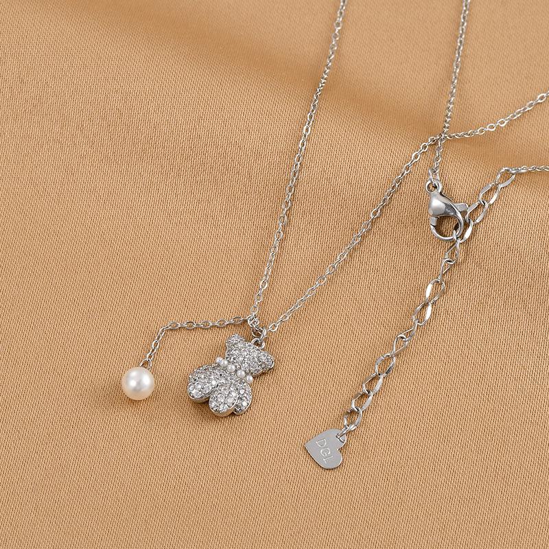 2023 Women's Niche Zircon Bear Necklace: Tassel Pearl Clavicle Choker