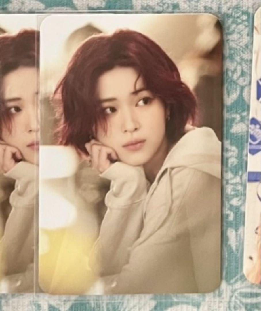 

[Б/У] itzy Рюджин GWBG musickorea Ограниченная предзаказная торговая карта B