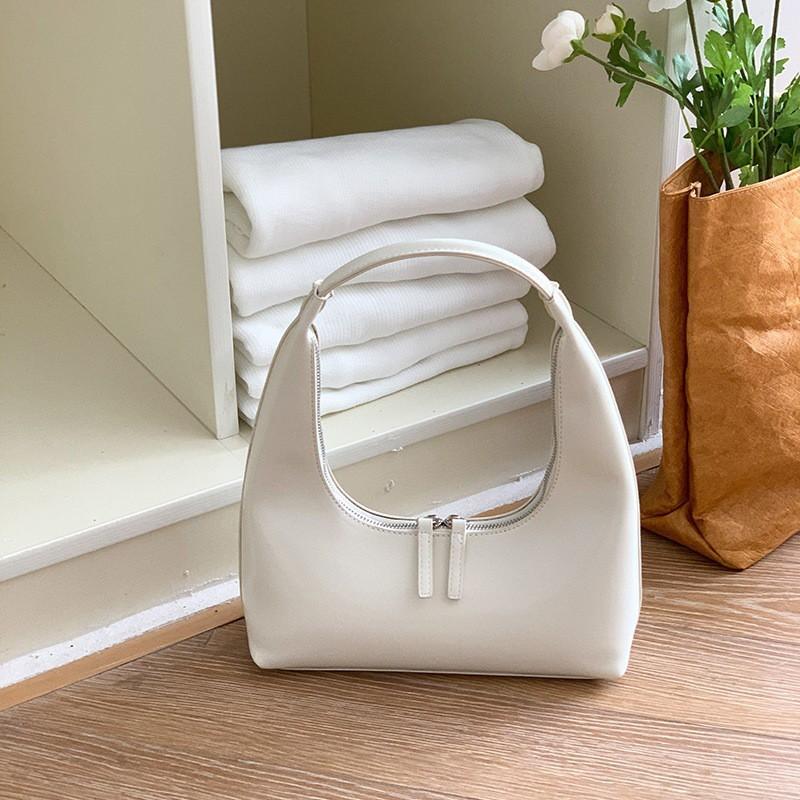 Korean Niche Design High-end Bag Women 2025 New Retro Underarm Patent Leather Shiny One-shoulder Handbag