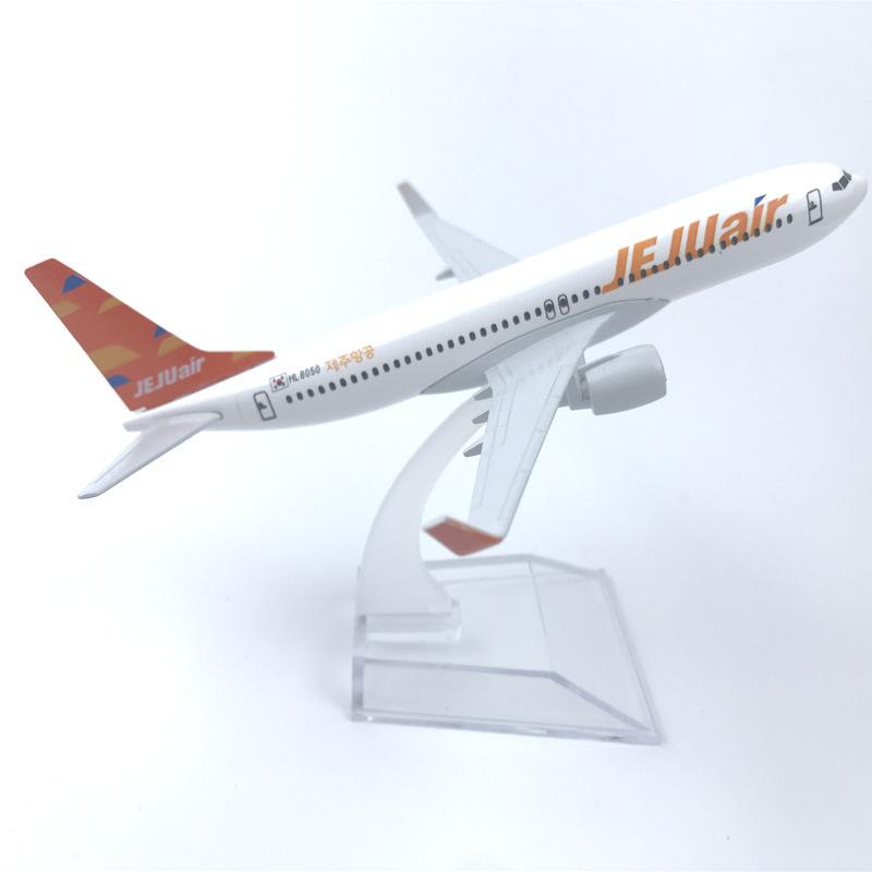 

16CM Alloy Airplane Model South Korea Jeju Air Collectible With Landing Gear Children s Toy Gift