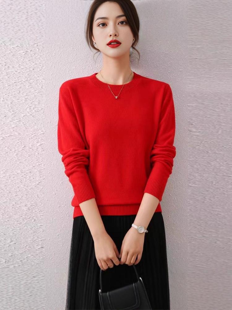 2025 Versatile Loose-Fit Wool Sweater: Slimming, Solid Color, Perfect for Autumn & Winter