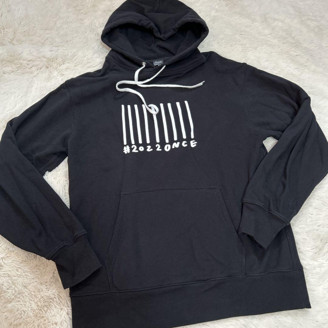 

[Б/У] Худи TWICE Момо, Размер L