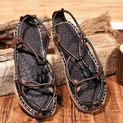 Herren Handmade Verdickte Stroh-Flip-Flops: Retro Ethnischer Stil, Atmungsaktive Gewebte Römische Sandalen für den Sommer.