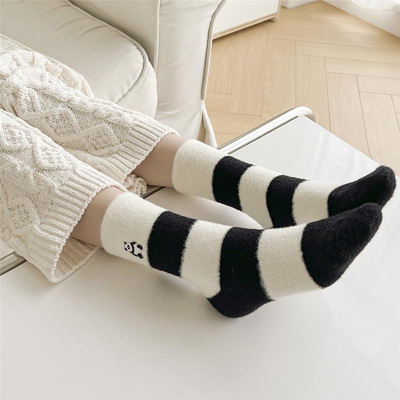 Women s Panda Stripe Black & White Australian Wool Fleece-Lined Winter Socks One Size