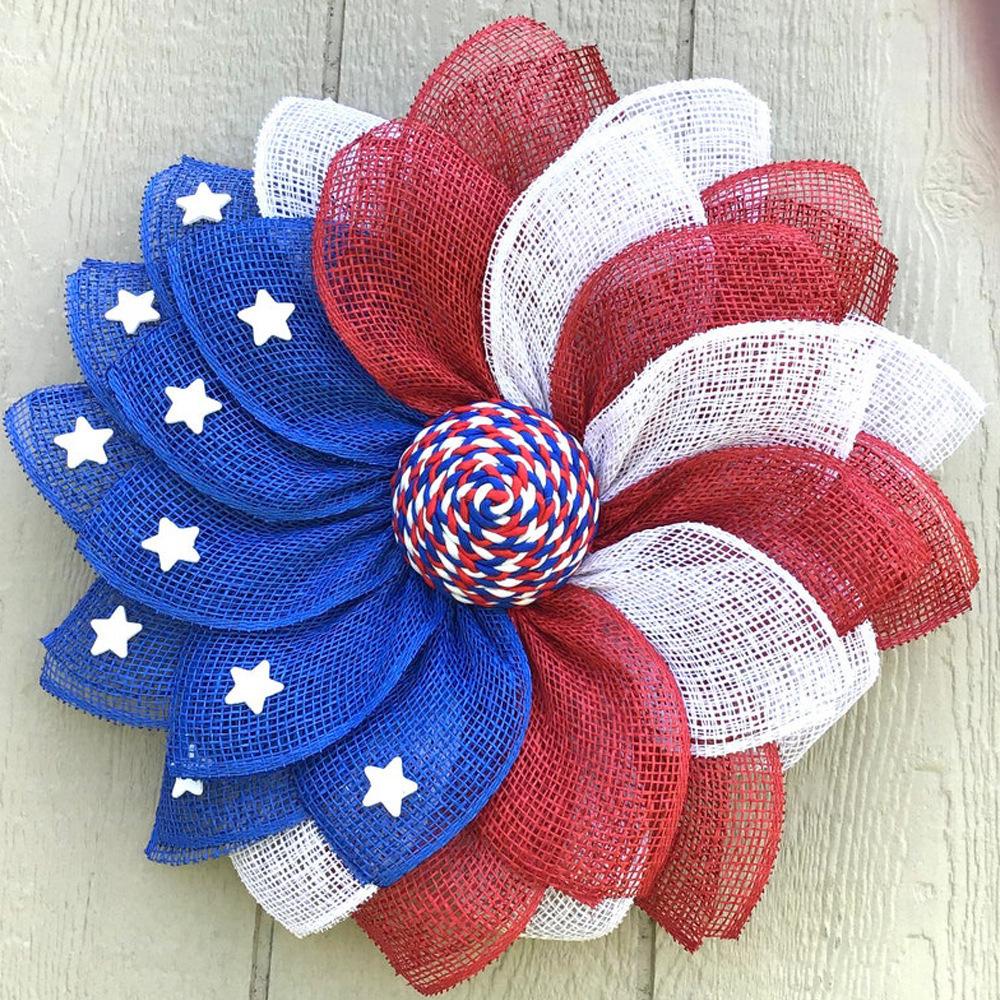 Patriotic Independence Day Wooden Door Wreath for Outdoor Home Decoration