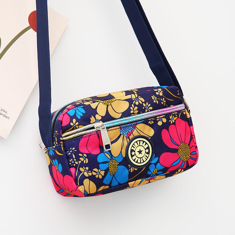 Floral Oxford Cloth Crossbody Bag for Women - Versatile Canvas Bag for Moms and Seniors
