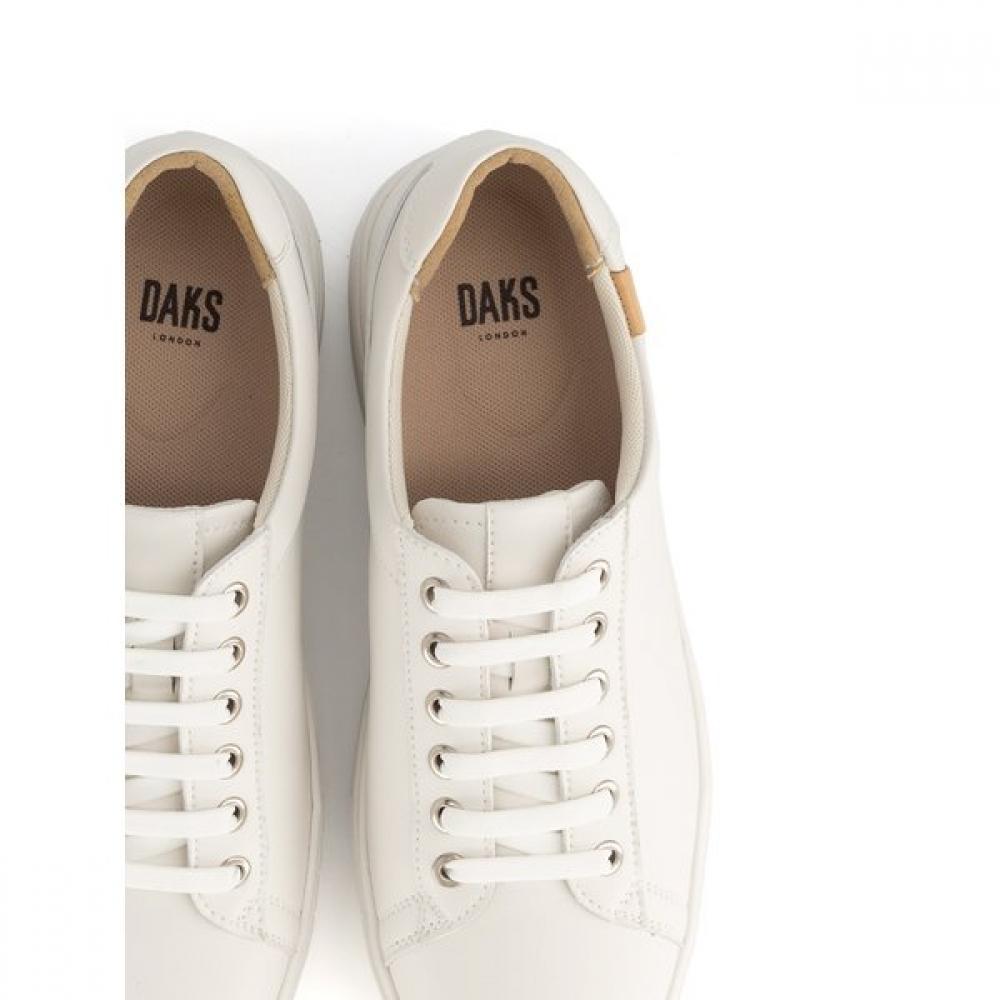 Daks Men S Comfort baSic SneakerS Dmx519ka30  White 