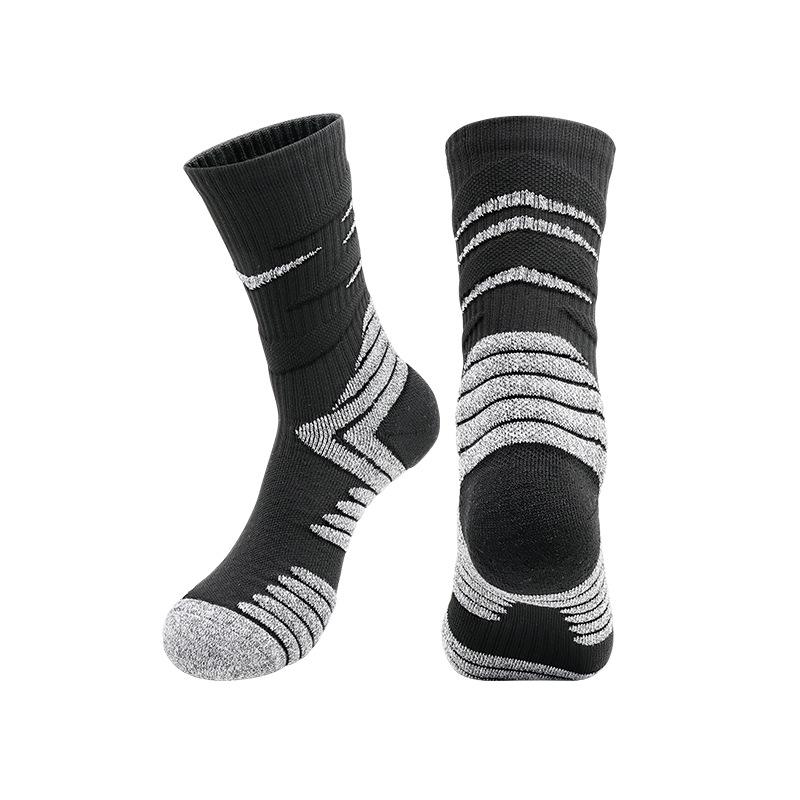 Summer Elite Men's Anti-slip Mid-calf Sports Socks: Durable, Thick, Towel Bottom, Perfect for Basketball & Cycling.