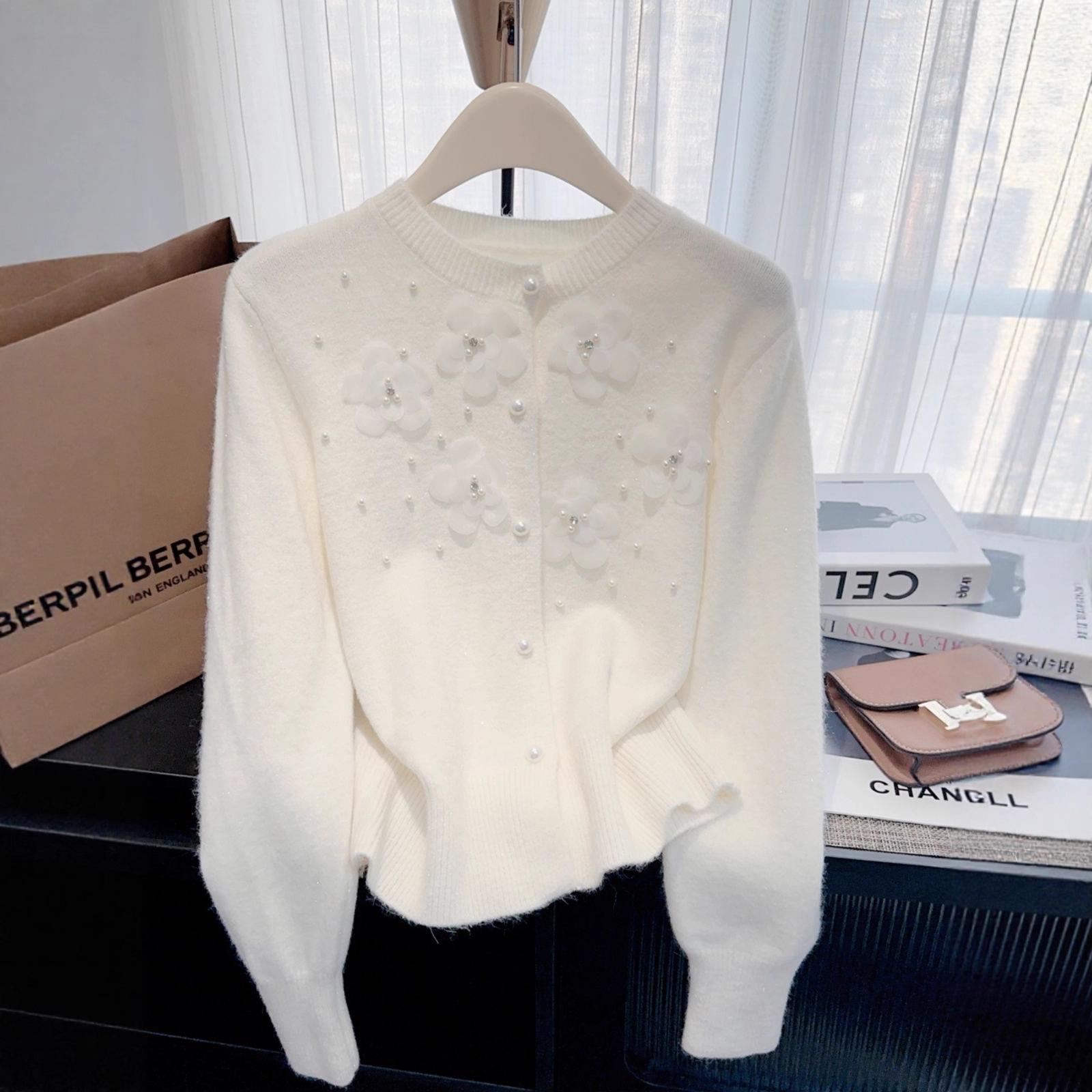 Women s Sweet Flower Knitted Sweater Cardigan Coat Autumn and Winter Knitted Top S