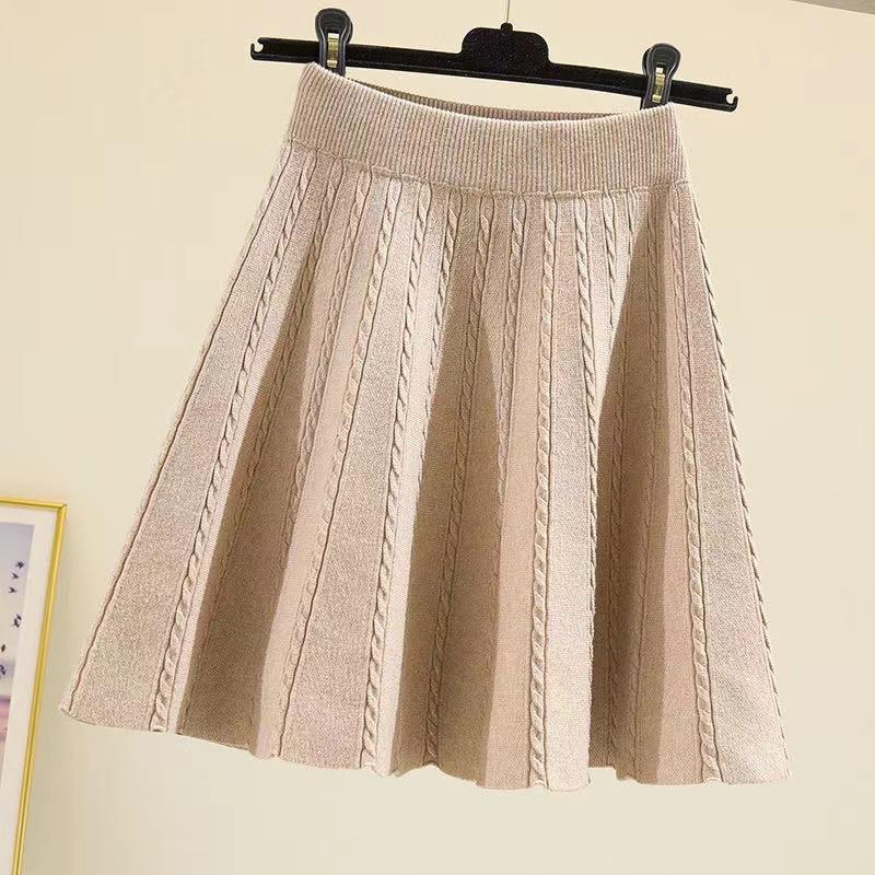 Women's Pleated Short Skirt Fried Dough Twists Knitted Skirt  High Waist Slim A-line Skirt